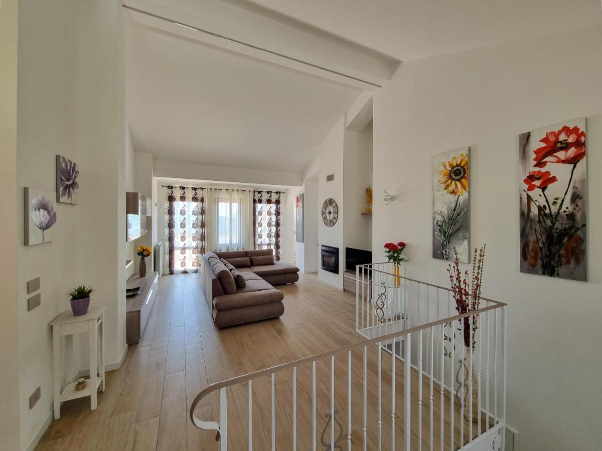 Villa Rosa Latronico Bagian luar foto